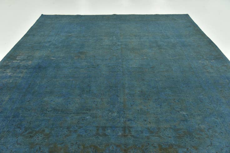 Detail image of 9' x 12' 7 Hand Knotted Ultra Vintage Persian Wool Rug