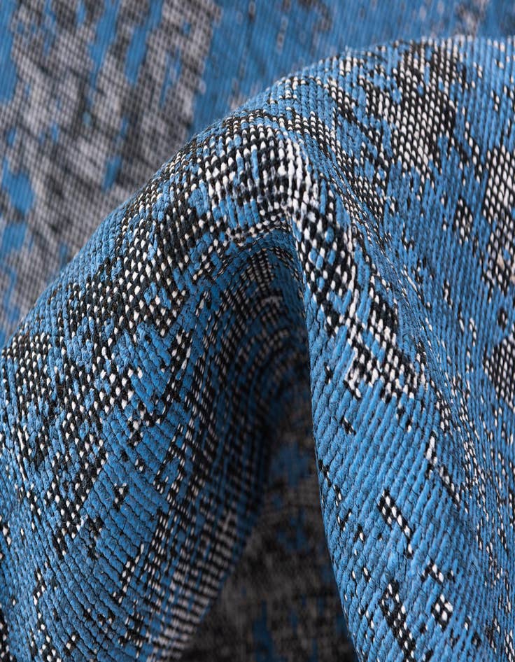 Detail image of 8' 10 x 12'  Hand Knotted Ultra Vintage Persian Wool Rug