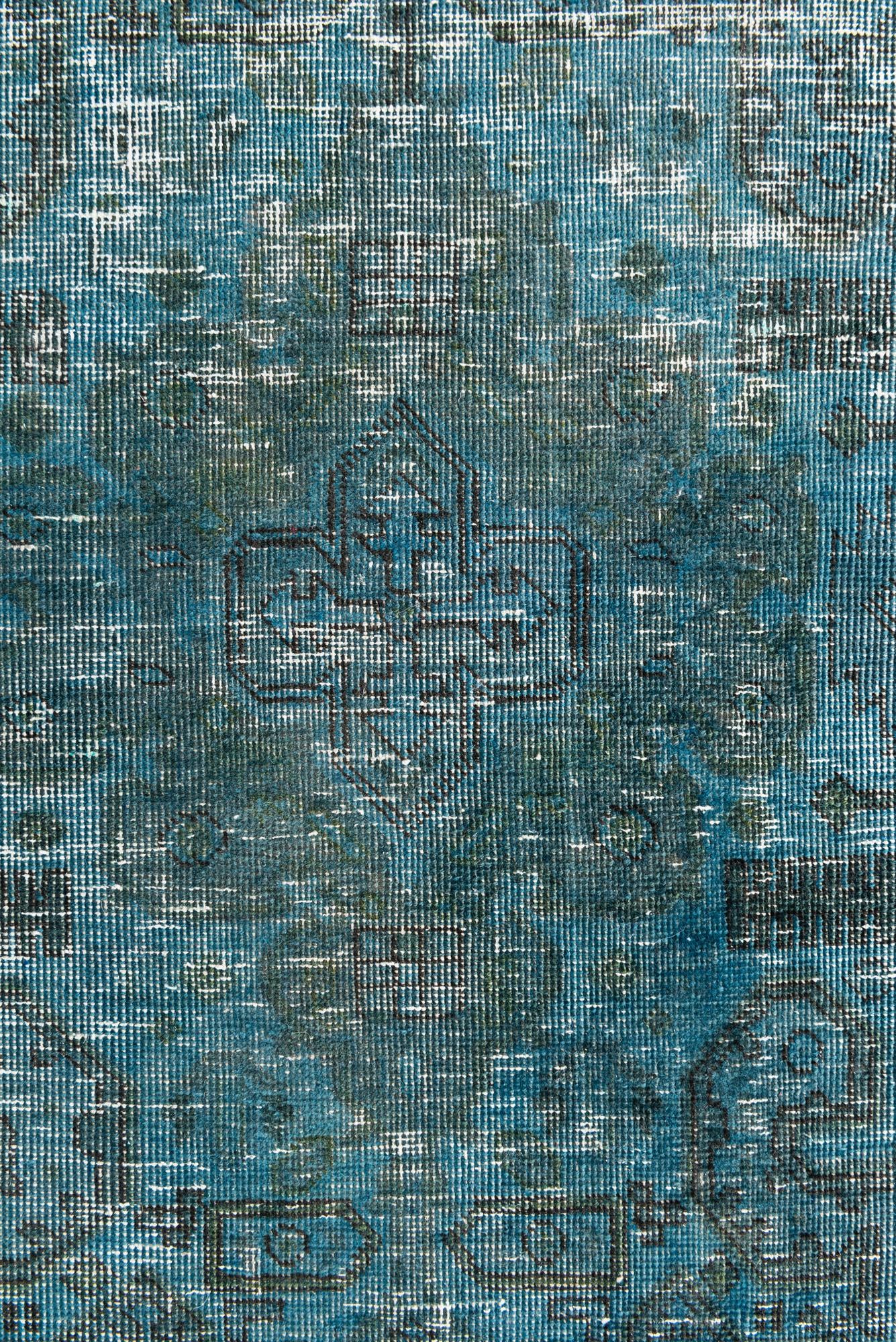 5' 9 x 9' Hand Knotted Ultra Vintage Persian Wool Rug