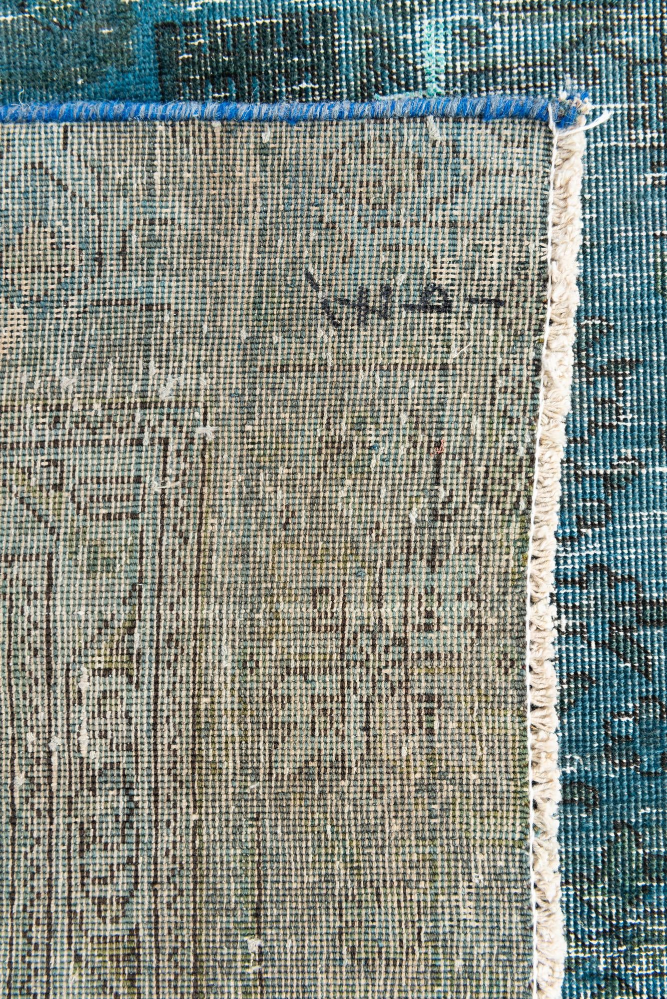 5' 9 x 9' Hand Knotted Ultra Vintage Persian Wool Rug