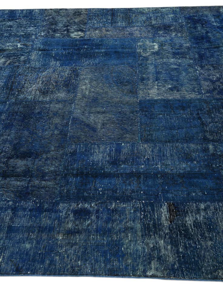 Detail image of 7' 3 x 12'  Hand Knotted Ultra Vintage Persian Wool Rug