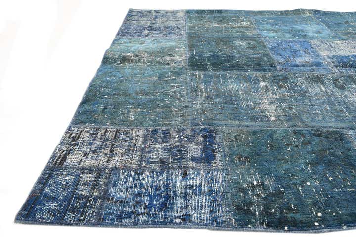 4' 11 x 6' 9 Hand Knotted Ultra Vintage Persian Wool Rug