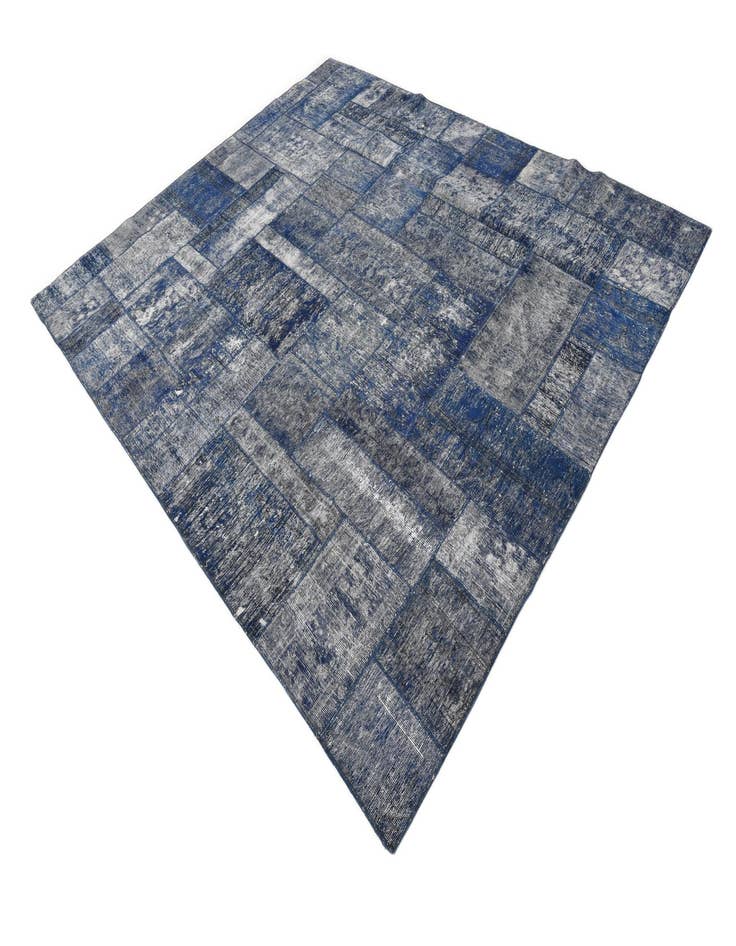 Detail image of 8' 2 x 9' 9 Hand Knotted Ultra Vintage Persian Wool Rug