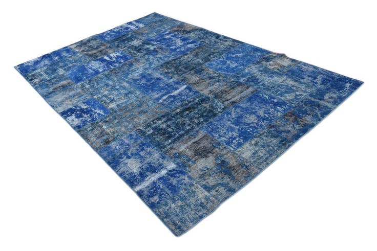 Detail image of 6' 8 x 10' Hand Knotted Ultra Vintage Persian Wool Rug