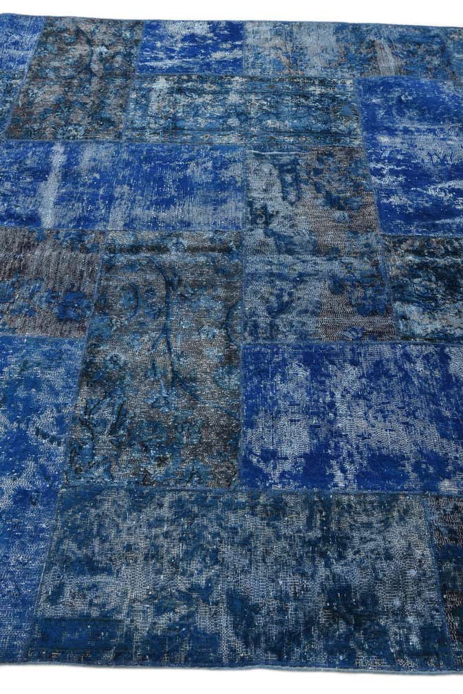 6' 8 x 10' Hand Knotted Ultra Vintage Persian Wool Rug