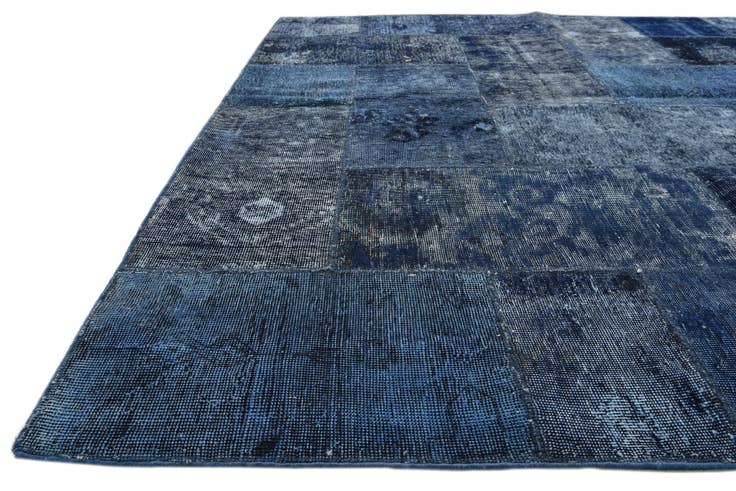 Detail image of 6' 10 x 10' 4 Hand Knotted Ultra Vintage Persian Wool Rug