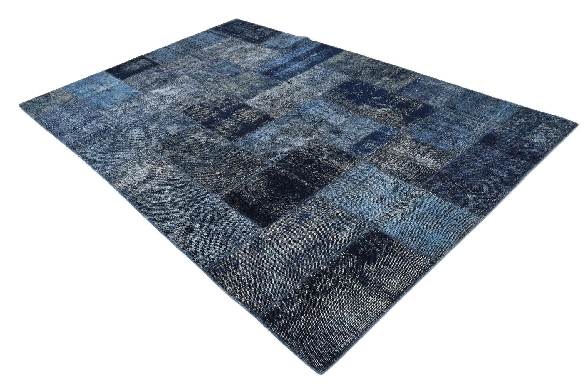 6' 9 x 10' 3 Hand Knotted Ultra Vintage Persian Wool Rug