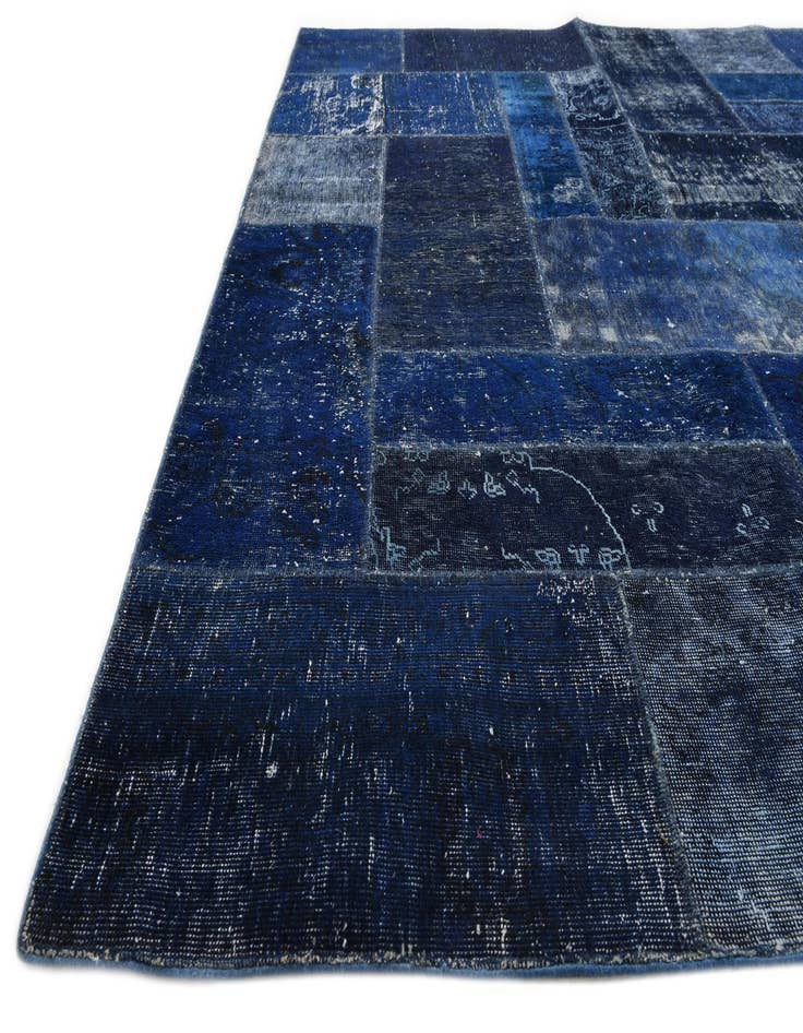 Detail image of 6' 10 x 10' 3  Hand Knotted Ultra Vintage Persian Wool Rug