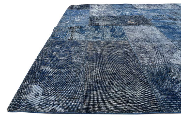 Detail image of 6' 11 x 10' 4 Hand Knotted Ultra Vintage Persian Wool Rug