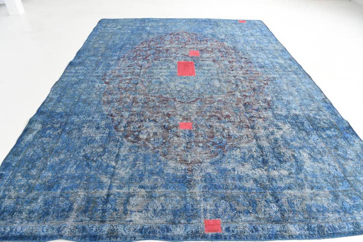 Detail image of 9' 9 x 13' 1 Hand Knotted Ultra Vintage Persian Wool Rug