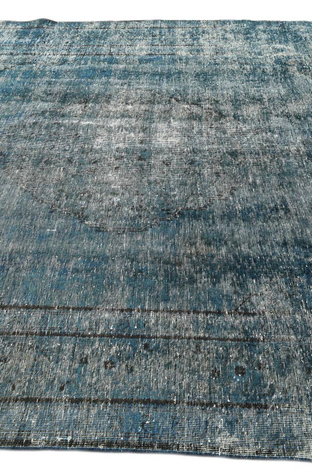 Detail image of 8' 2 x 11' Hand Knotted Ultra Vintage Persian Wool Rug