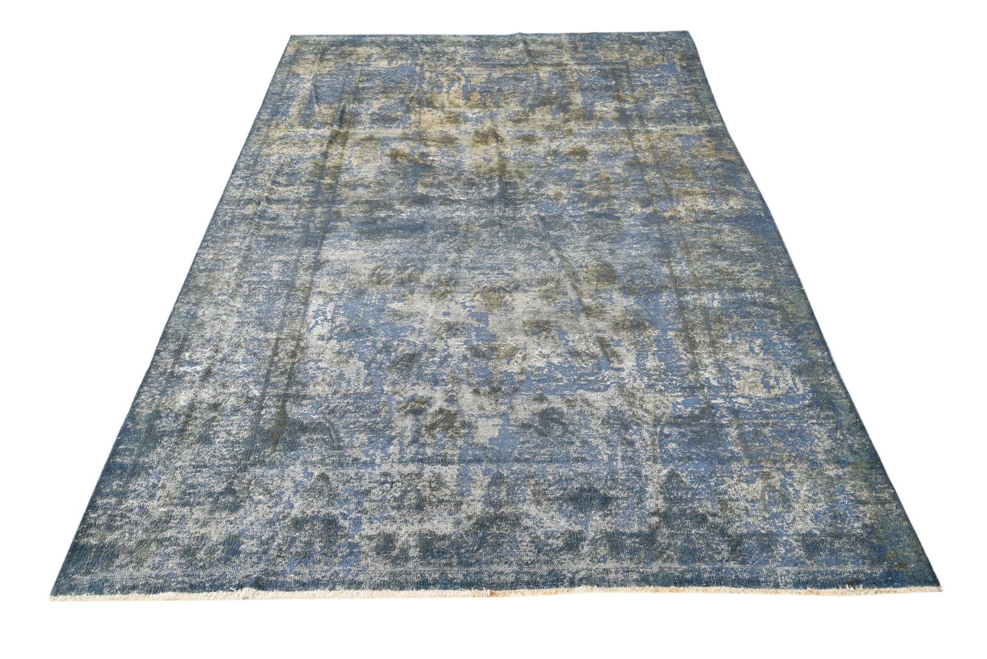 4' 9 x 8' 10 Hand Knotted Ultra Vintage Persian Wool Rug