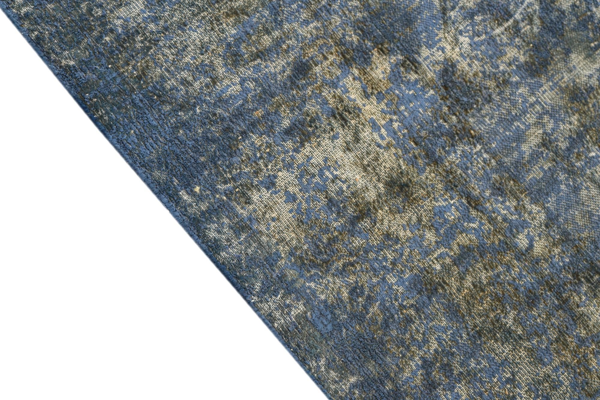 4' 9 x 8' 10 Hand Knotted Ultra Vintage Persian Wool Rug