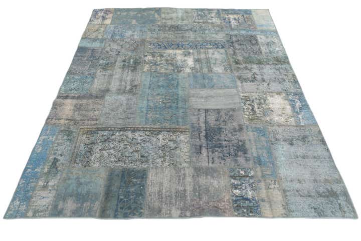 5' 9 x 8' Hand Knotted Ultra Vintage Persian Wool Rug