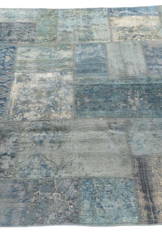 5' 9 x 8' Hand Knotted Ultra Vintage Persian Wool Rug