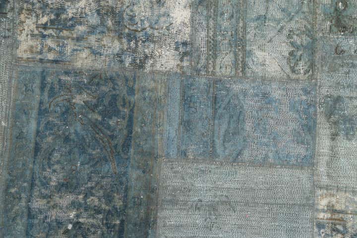 5' 9 x 8' Hand Knotted Ultra Vintage Persian Wool Rug