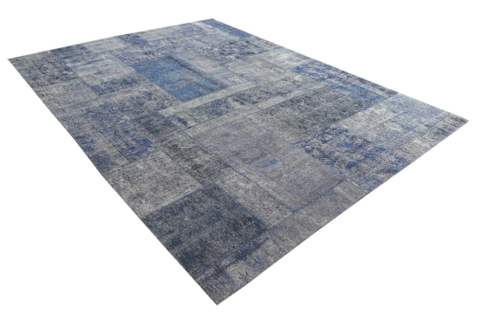 7' 10 x 12' Hand Knotted Ultra Vintage Persian Wool Rug