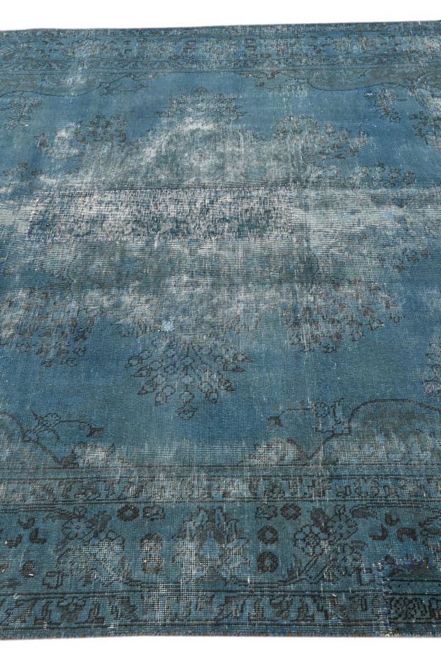 Detail image of 6' 9 x 9' 1 Hand Knotted Ultra Vintage Persian Wool Rug