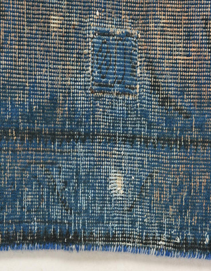 Detail image of 8' x 11' 4  Hand Knotted Ultra Vintage Persian Wool Rug