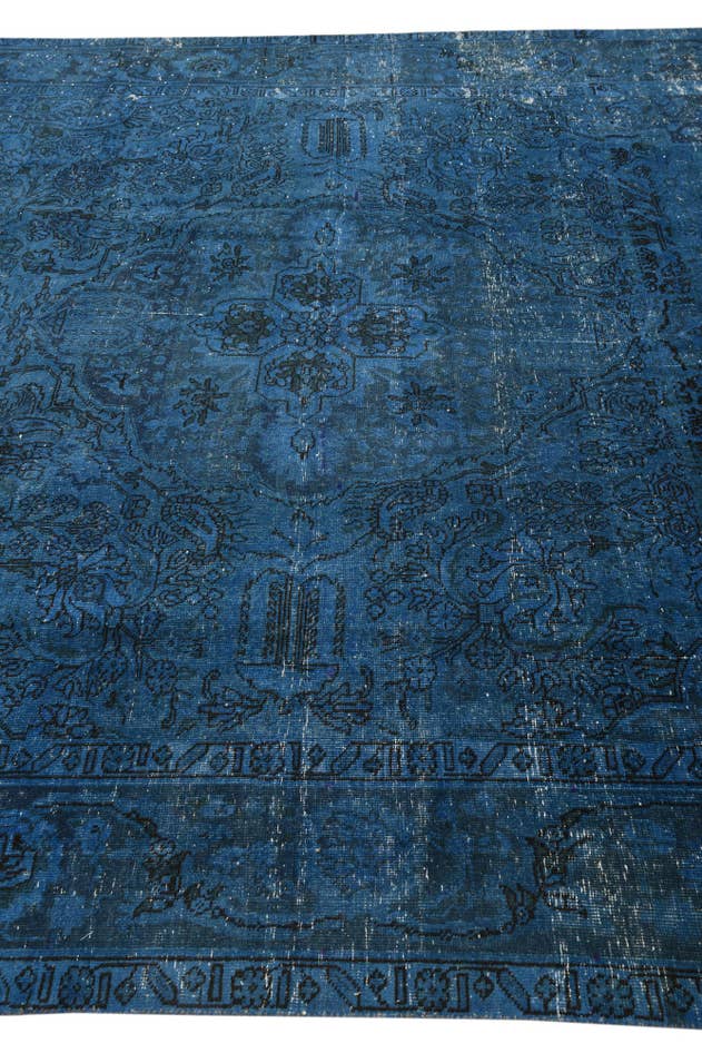 Detail image of 8' 1 x 10' 6 Hand Knotted Ultra Vintage Persian Wool Rug