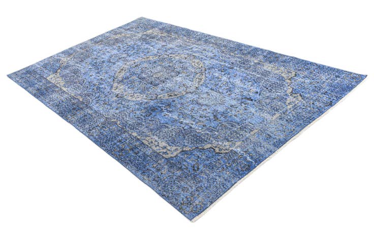 Detail image of 5' 4 x 8' 4 Ultra Vintage Wool Rug