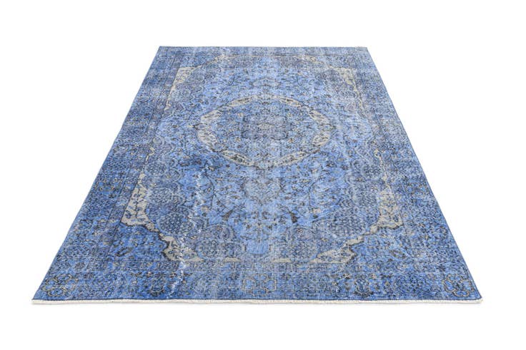 Detail image of 5' 4 x 8' 4 Ultra Vintage Wool Rug