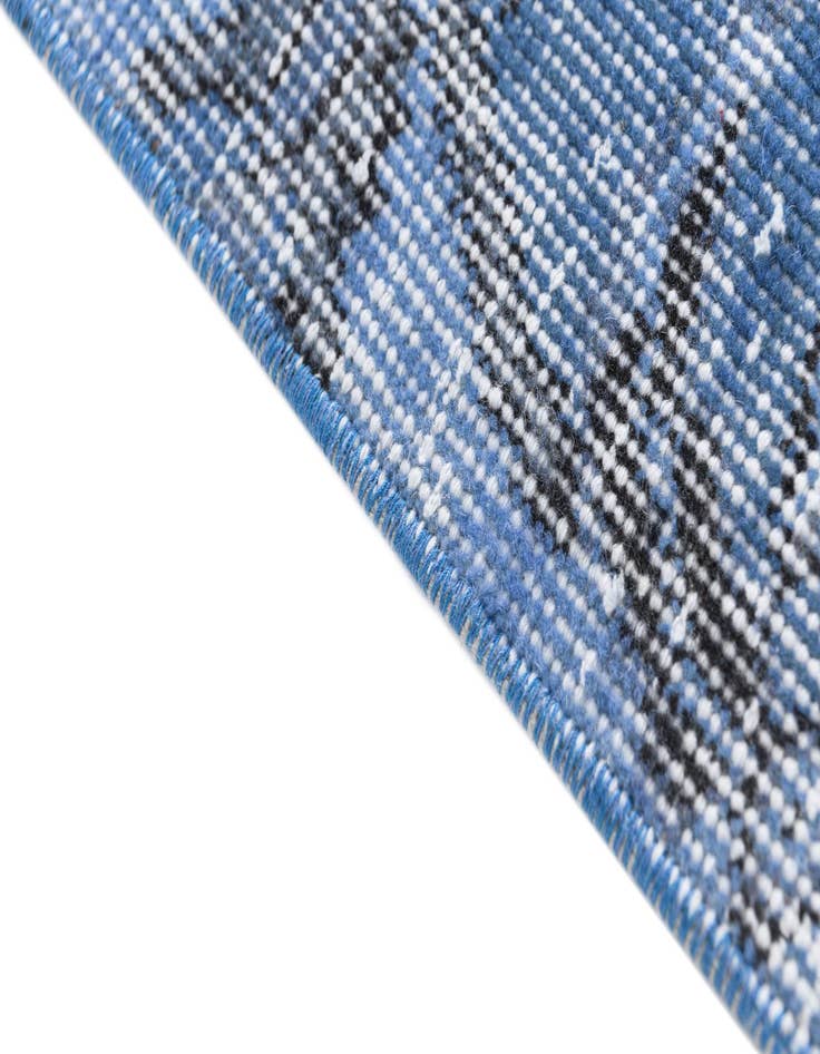 Detail image of 6' 4 x 9' 10 Ultra Vintage Wool Rug