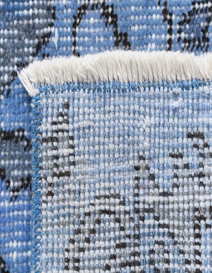 Detail image of 6' 4 x 9' 10 Ultra Vintage Wool Rug