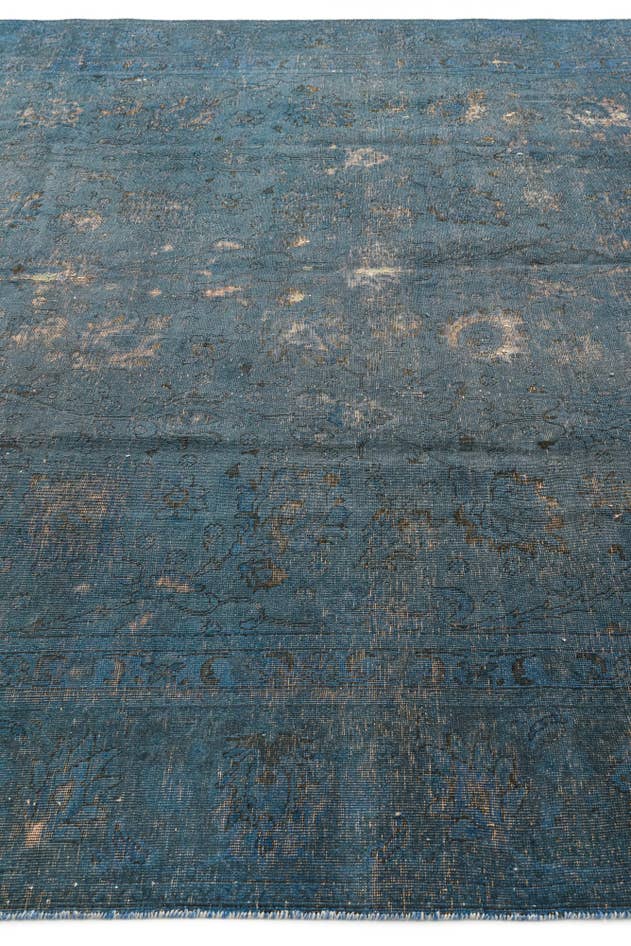 Detail image of 9' x 11' 1 Hand Knotted Ultra Vintage Persian Wool Rug