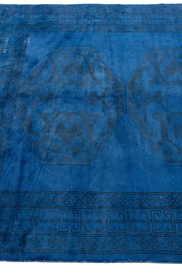 Detail image of 4' 1 x 5' 9 Hand Knotted Ultra Vintage Persian Wool Rug