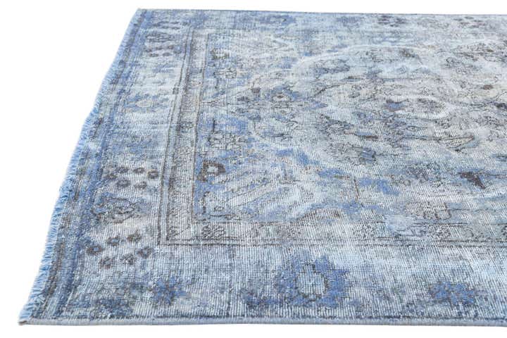 6' x 9' 8 Hand Knotted Ultra Vintage Persian Wool Rug