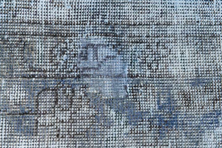 6' x 9' 8 Hand Knotted Ultra Vintage Persian Wool Rug