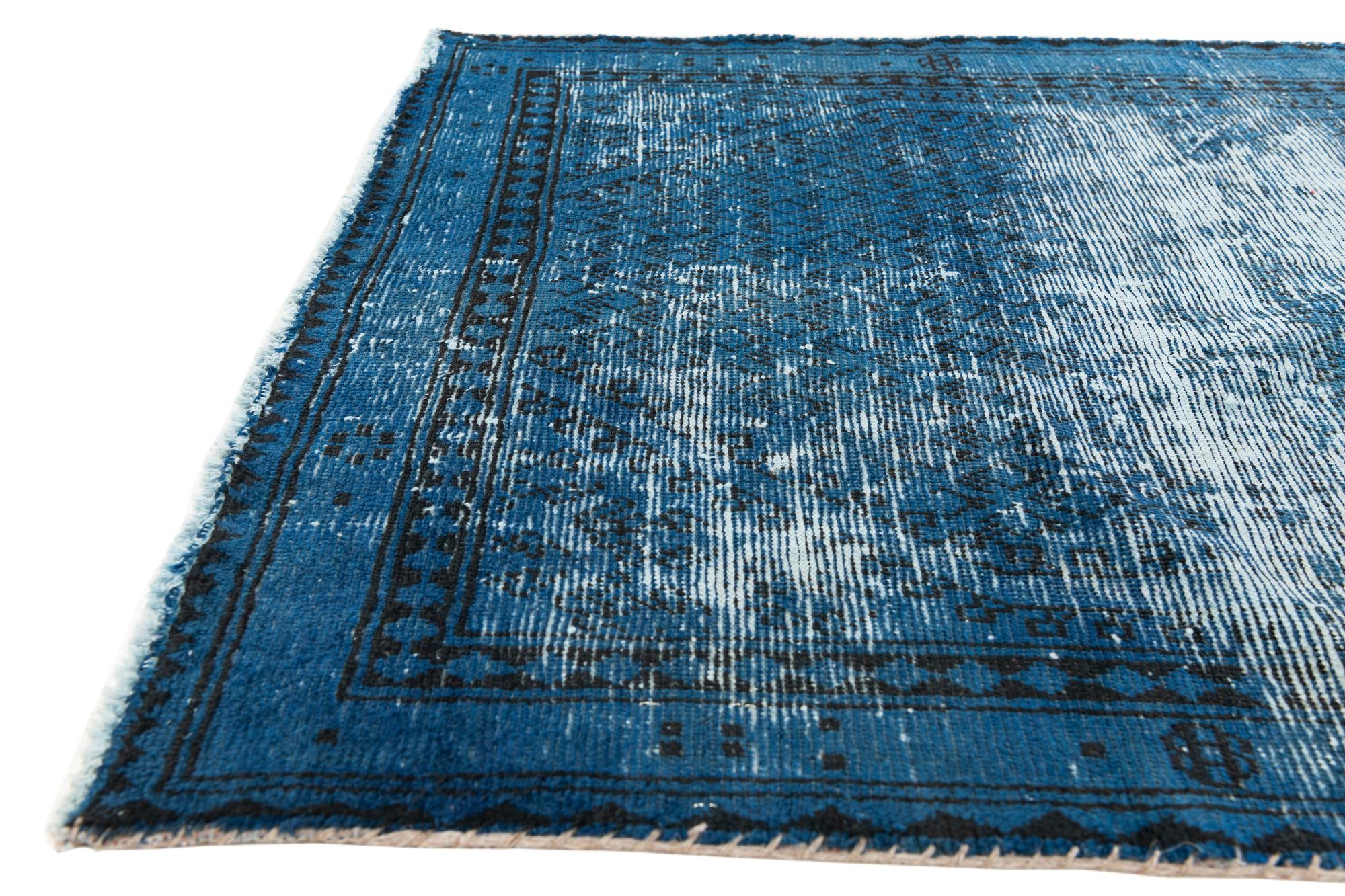 4' x 6' 7 Hand Knotted Ultra Vintage Wool Rug