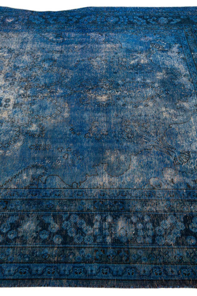 Detail image of 6' 5 x 9' 2 Hand Knotted Ultra Vintage Persian Wool Rug