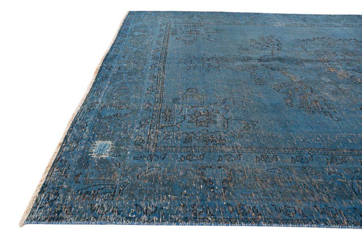 Detail image of 6' 6 x 9' 10 Hand Knotted Ultra Vintage Persian Wool Rug