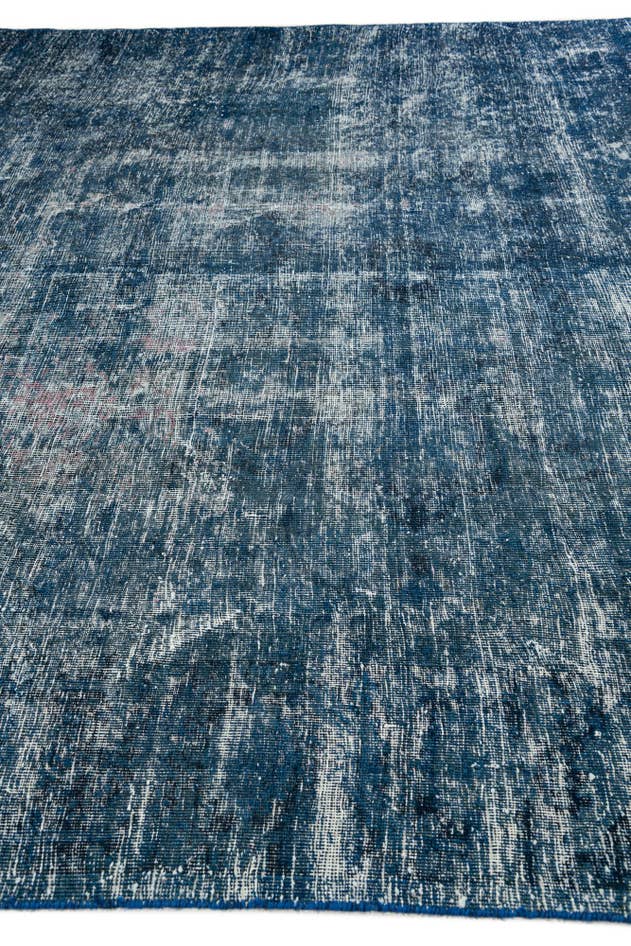 Detail image of 8' 5 x 11' 2 Hand Knotted Ultra Vintage Persian Wool Rug