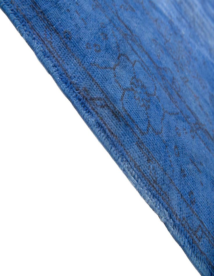 Detail image of 5' 9 x 9' 1  Hand Knotted Ultra Vintage Persian Wool Rug