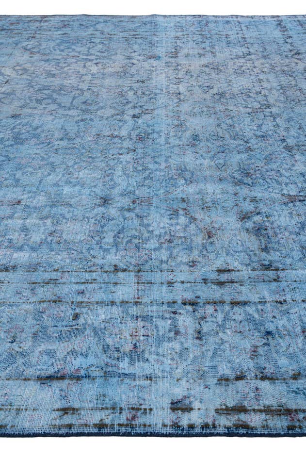 Detail image of 9' 7 x 12' 10 Hand Knotted Ultra Vintage Persian Wool Rug