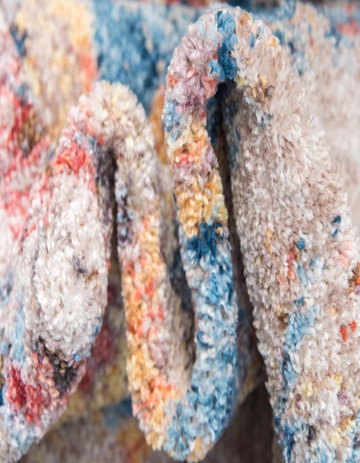 Detail image of 2' 2 x 3' Vega Rug