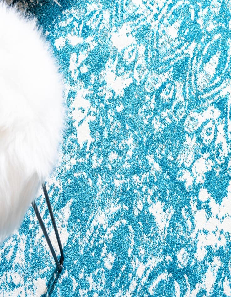 Detail image of 9' x 12' 2 Venice Rug