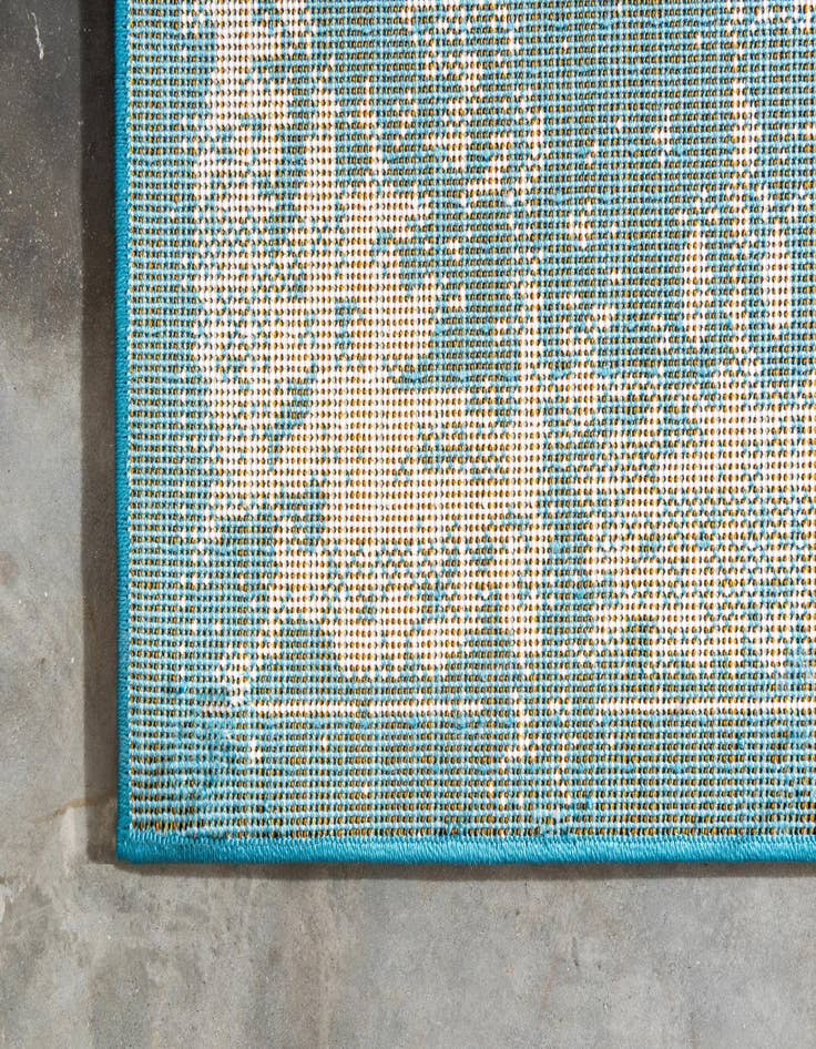 Detail image of 9' x 12' 2 Venice Rug