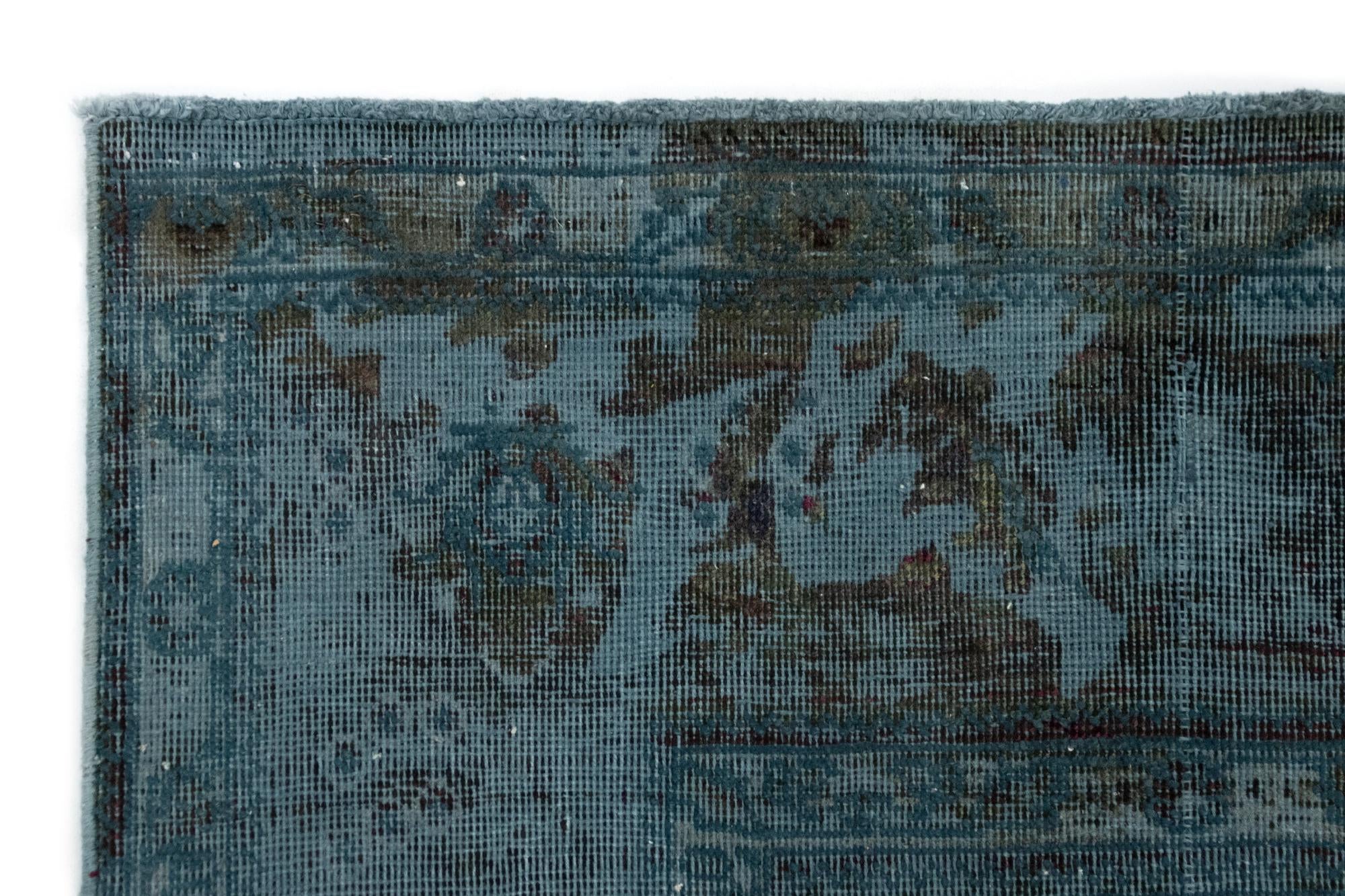 6' 11 x 9' 11 Vintage Royal Wool Rug