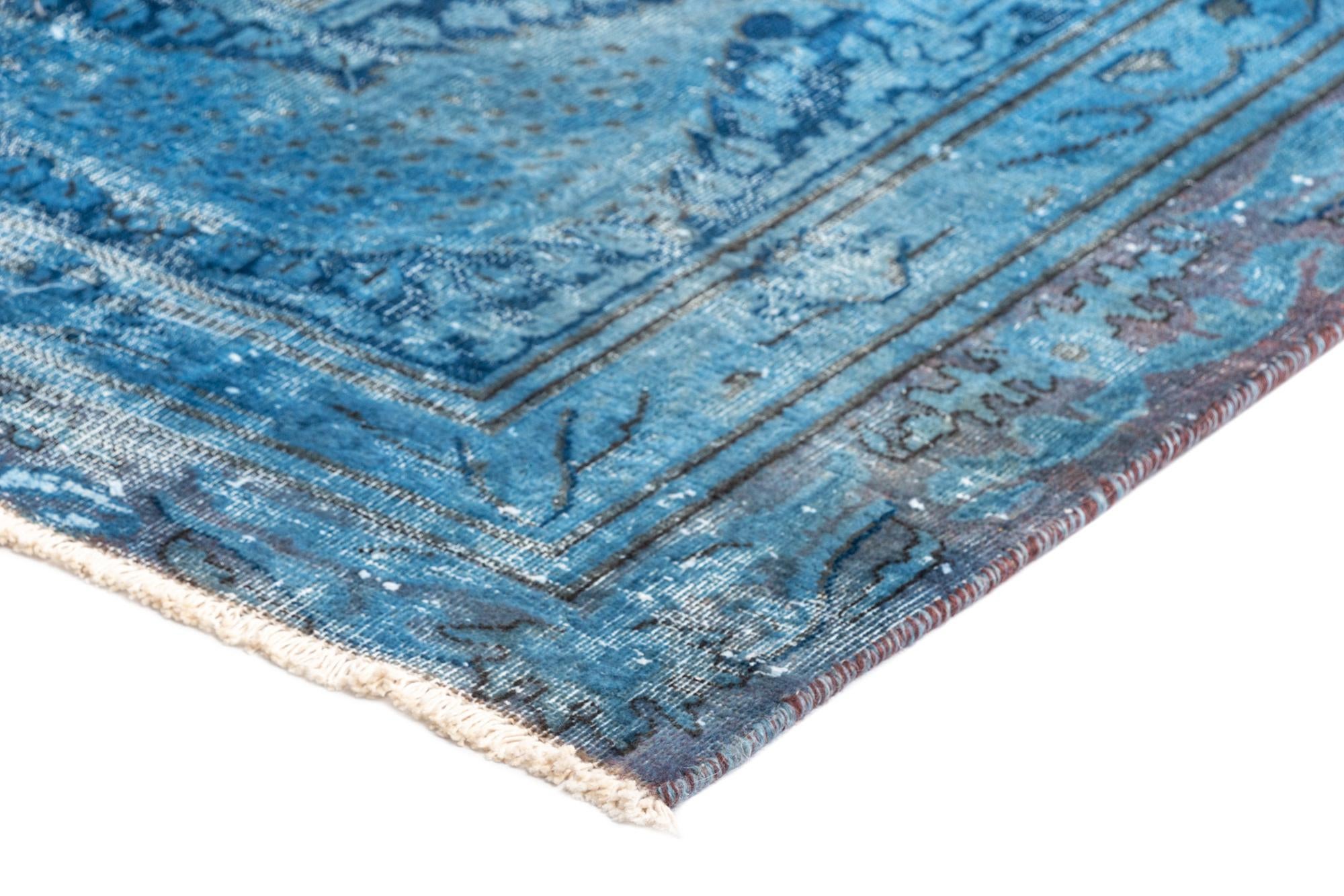 7' 10 x 11' 1 Vintage Royal Wool Rug