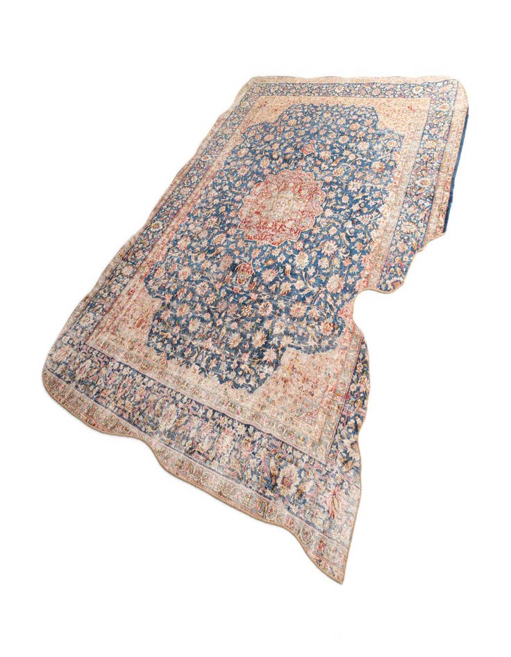 Detail image of 9' 5 x 12' 7 Vintage Royal Wool Rug