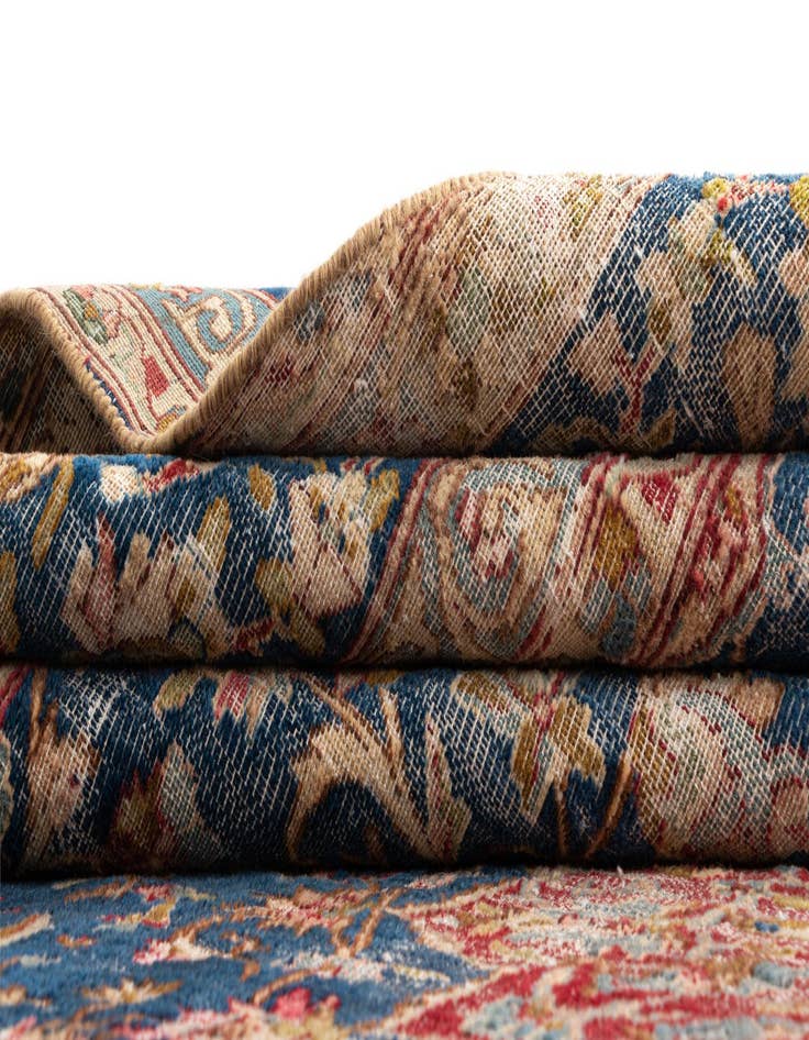 Detail image of 9' 5 x 12' 7 Vintage Royal Wool Rug