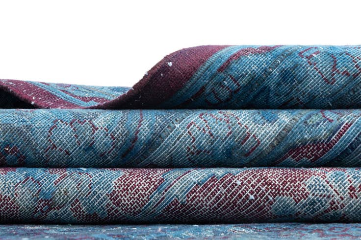 Detail image of 9' 9 x 13' Vintage Royal Wool Rug