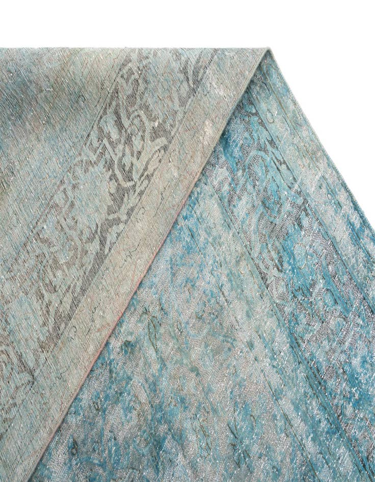 Detail image of 9' 7 x 13' 2 Vintage Royal Wool Rug