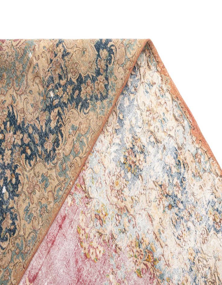 Detail image of 8' 4 x 12' Vintage Royal Wool Rug