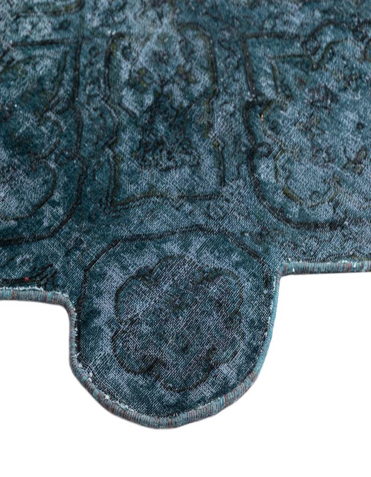 Detail image of 10' 4 x 17' 2 Vintage Royal Wool Rug