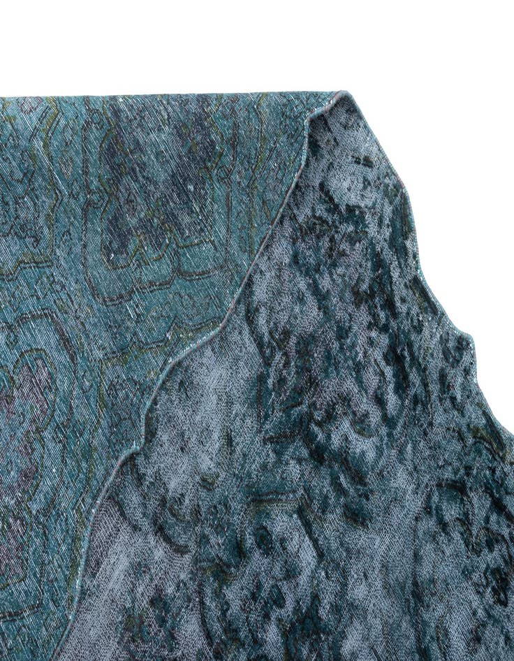 Detail image of 10' 4 x 17' 2 Vintage Royal Wool Rug